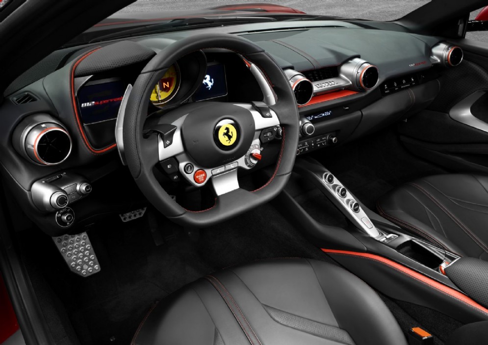 Gli interni della 812 Superfast