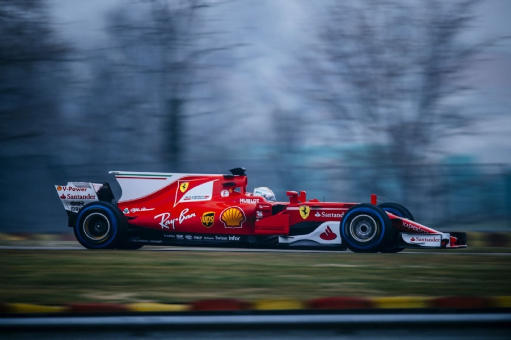 La nuova monoposto rossa in azione