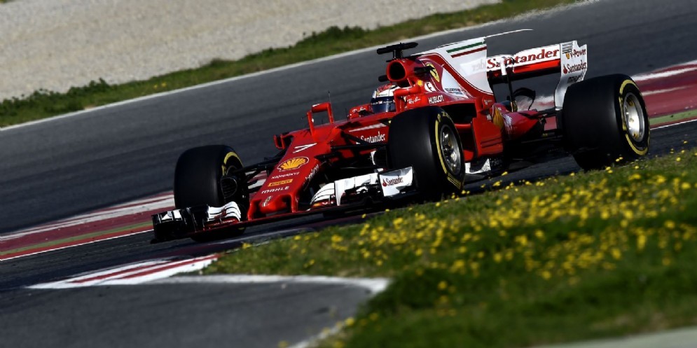 Kimi Raikkonen, più veloce di tutti a Barcellona al martedì e al giovedì
