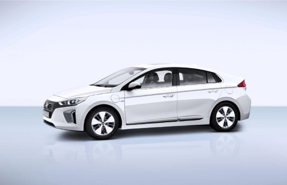 La concept Hyundai Ioniq Plug-In