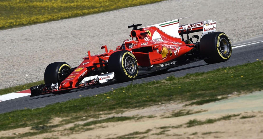 Kimi Raikkonen in azione sulla nuova Ferrari SF70H nei test di oggi a Barcellona
