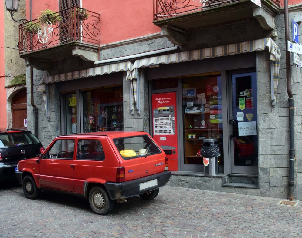 L'esterno della ricevitoria