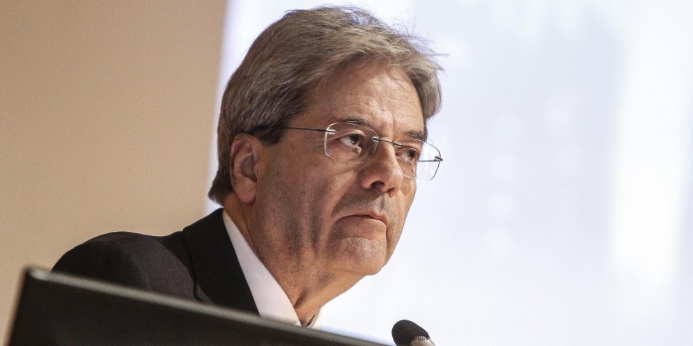Il premier, Paolo Gentiloni