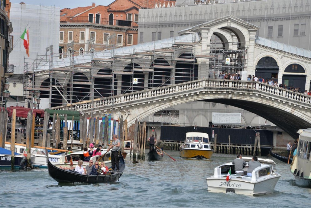 Il ponte di Rialto a Venezia, che secondo la Dda era nel mirino di una cellula jihadista