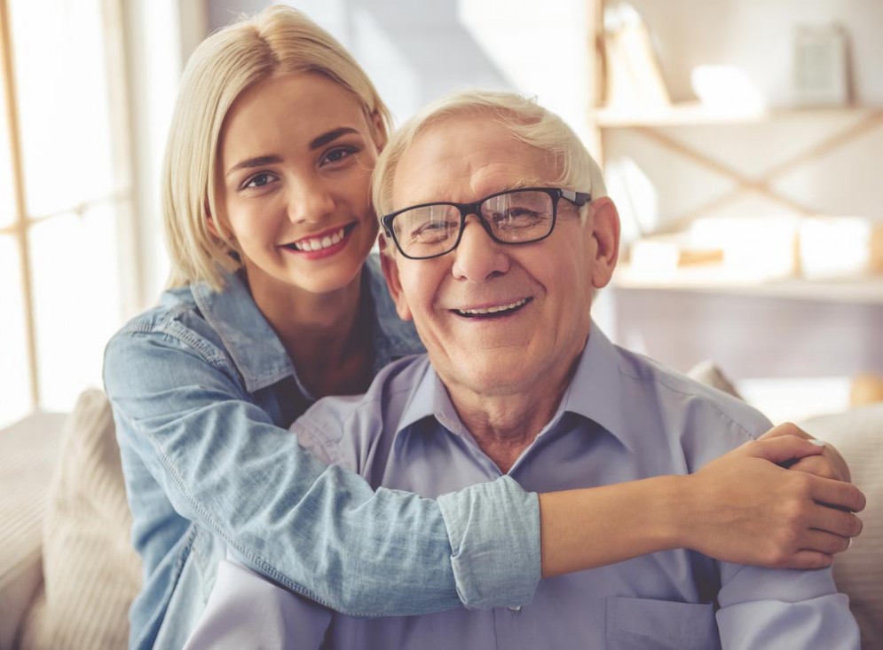 La reazione in video di un futuro nonno