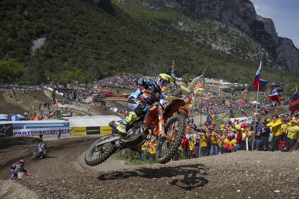 Il campione siciliano in sella alla sua Ktm 450 Sx-F