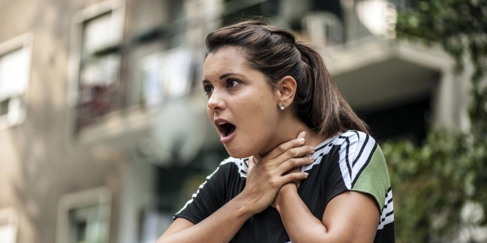 Soffocamento, cosa fare se si è da soli
