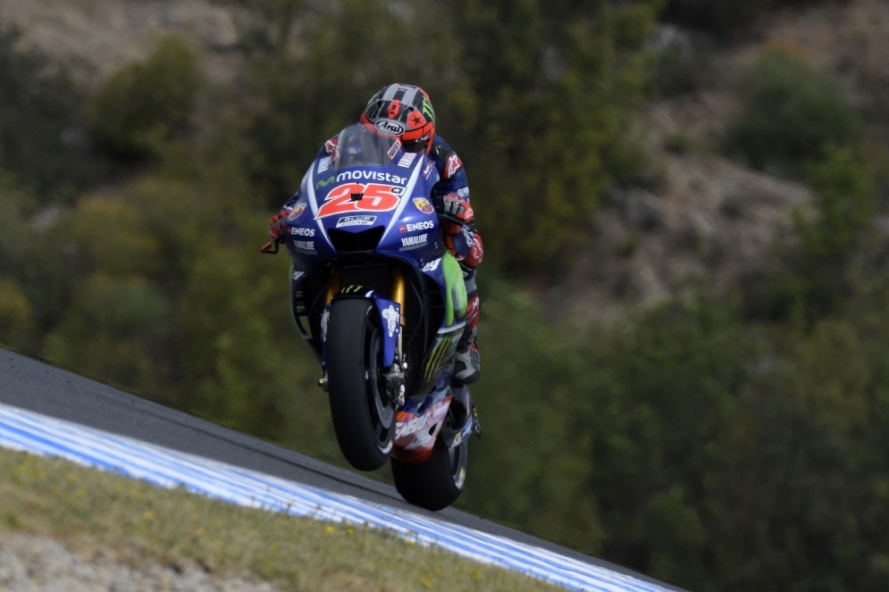 Maverick Vinales sulla sua M1 al venerdì del GP di Spagna