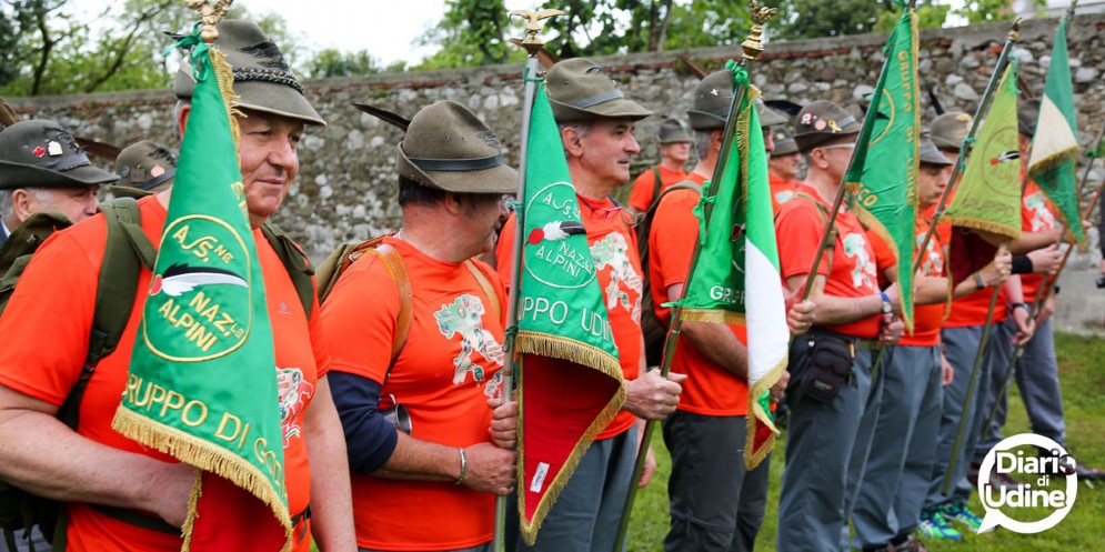 Partiti gli alpini di Udine in direzione Treviso