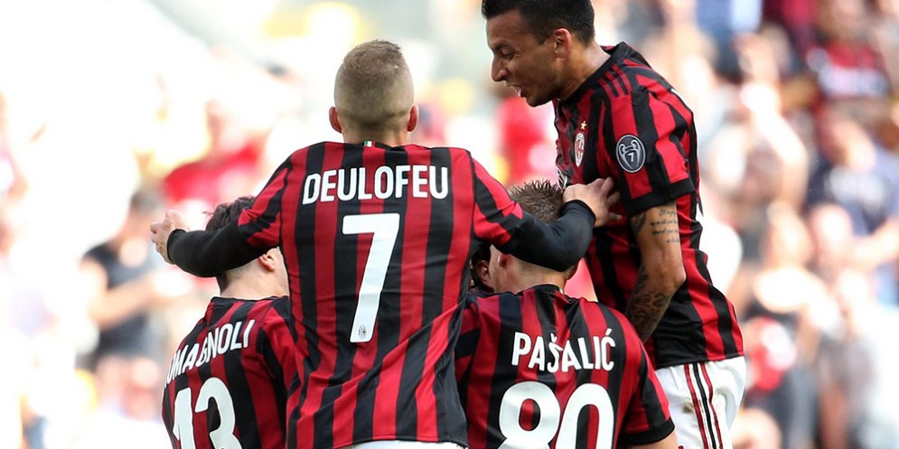 Il Milan festeggia l'ingresso in Europa dopo tre anni