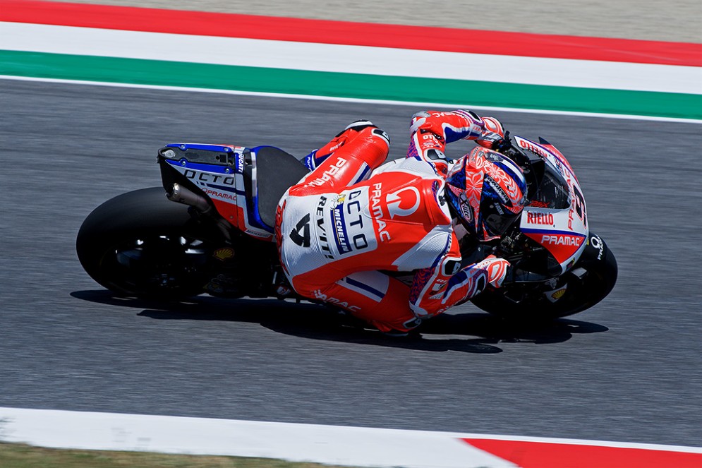 Danilo Petrucci sulla Rossa satellite del team Pramac nel weekend del GP d'Italia