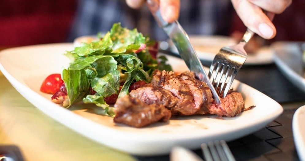 Carne, secondo la Coldiretti sono molti gli italiani che non ci rinunciano