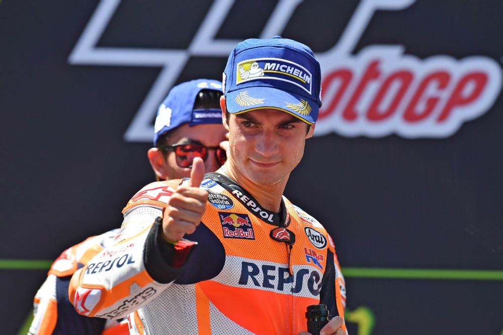 Dani Pedrosa festeggia il terzo posto a Barcellona