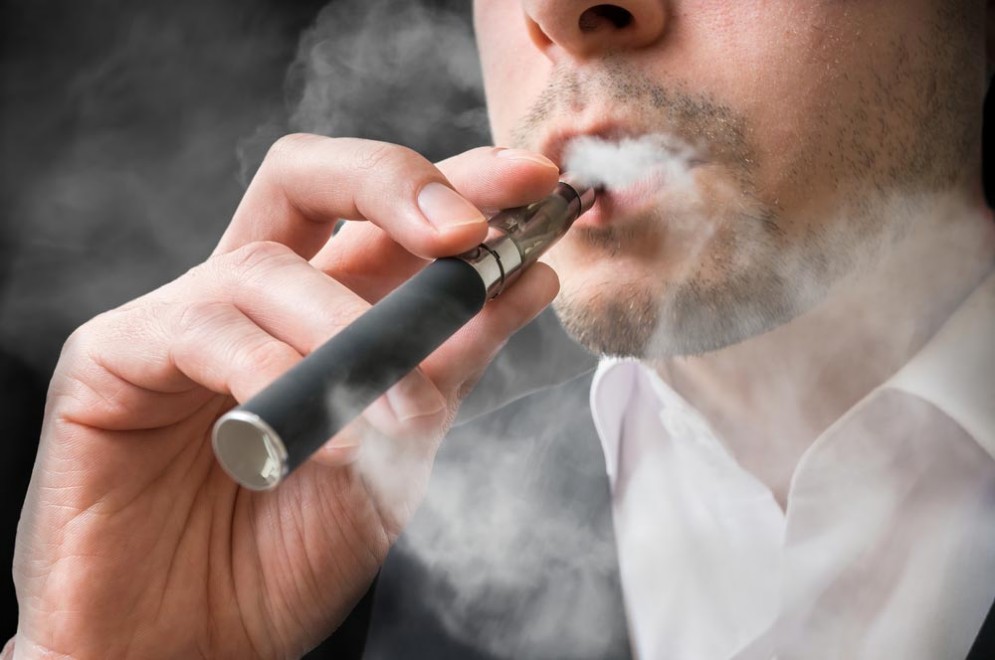 Sigarette elettroniche o e-cig, pare facciano male come il fumo di tabacco