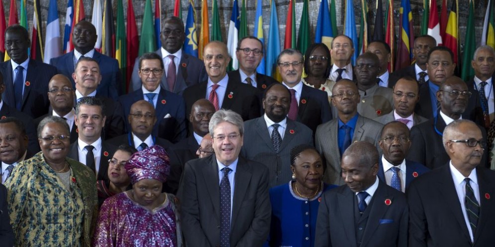 L'allora ministro e oggi premier Paolo Gentiloni durante la prima Conferenza ministeriale Italia-Africa nel maggio 2016