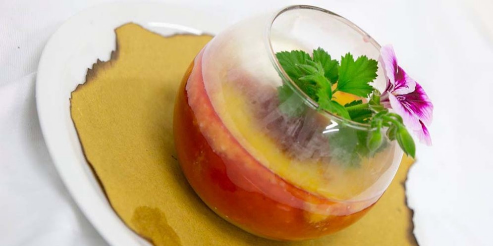 'La luna nel pozzo': zuf di zucca, pitina di cervo, melograno e gelato alla ricotta