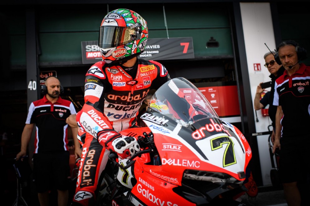 Davies in sella alla sua Ducati Panigale R