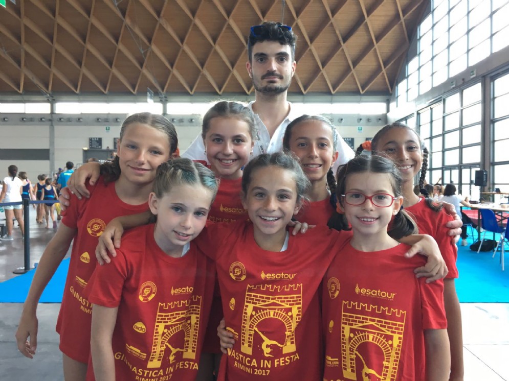 Alice Cozzula, Jasmine El Farrouje, Giulia Erken, Martina Polto, Vera Rossin, Ludovica Natrella e Margherita Valilą