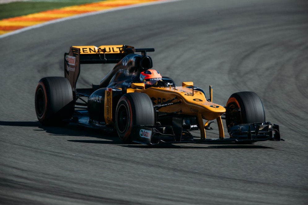 Kubica al volante della Renault del 2012 nel recente test a Valencia