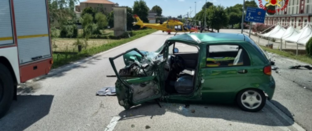 Scontro furgone-auto a Musile di Piave