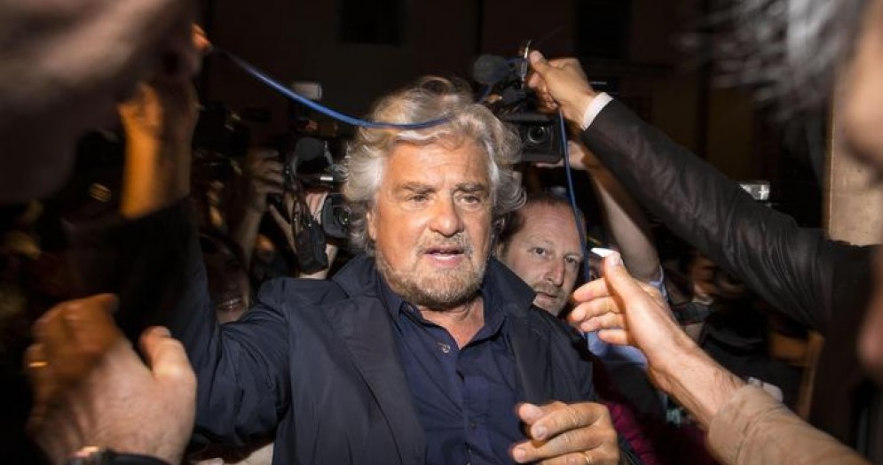 M5s contro hacker e partiti: «Violazione del sistema Rousseau un crimine politico»