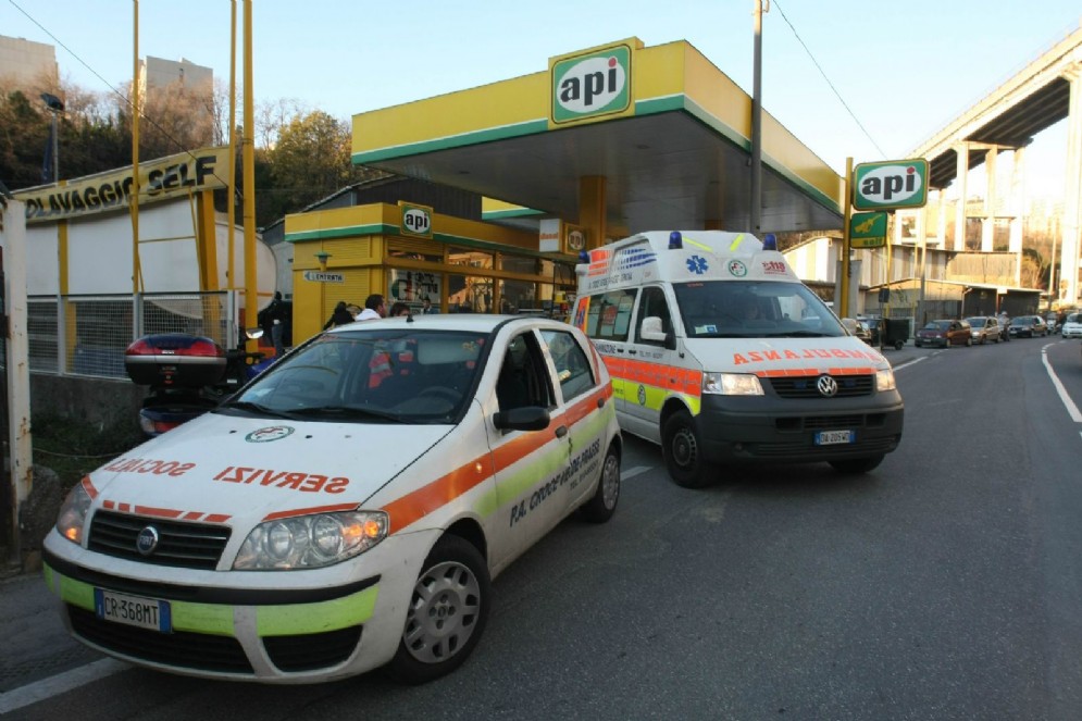 Tragedia sull'Aurelia, uomo muore dopo un incidente in moto