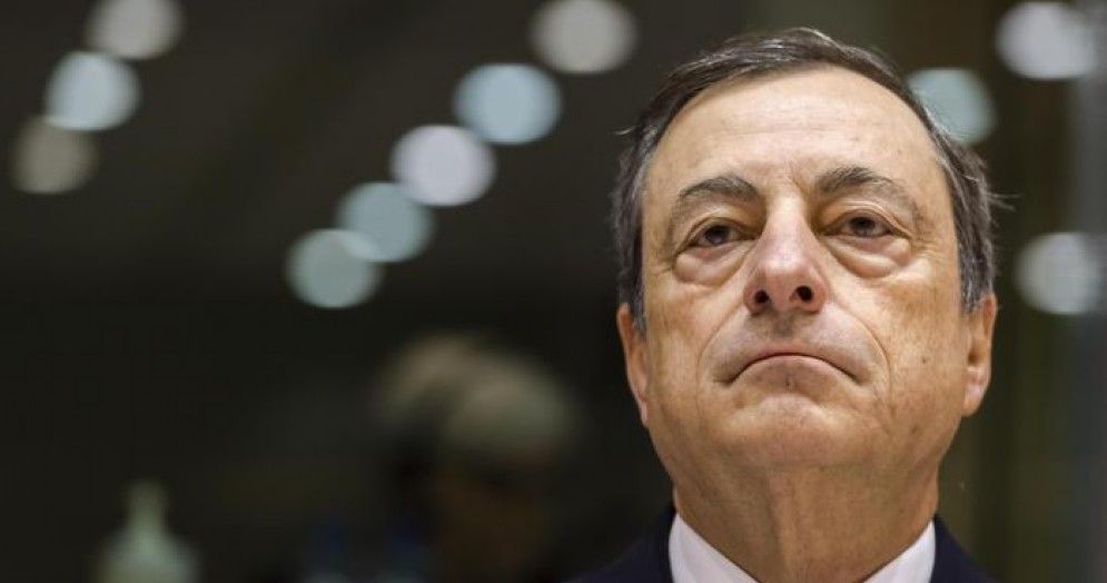 Mario Draghi non scopre le carte in vista di Jackson Hole ma difende le politiche Bce: Un successo