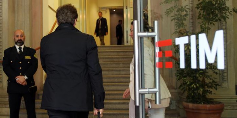 Per i francesi di Vivendi il controllo di Tim non è mutato, tantomeno quello dei suoi asset strategici.