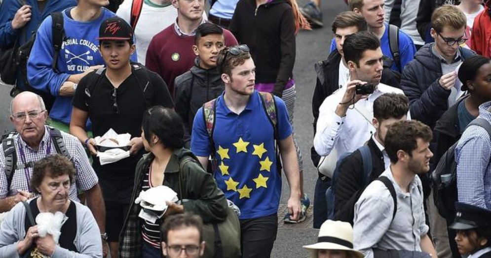 Gran Bretagna, lettera del ministero degli Interni a cittadini Ue: «Andatevene o sarete espulsi». Spedita per sbaglio