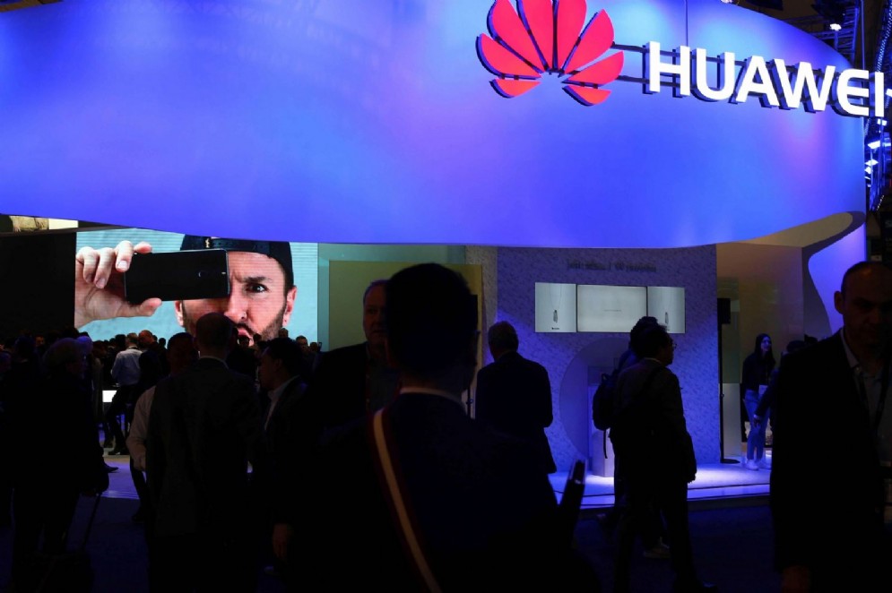 Smartphone in Italia, Huawei cresce a tripla cifra