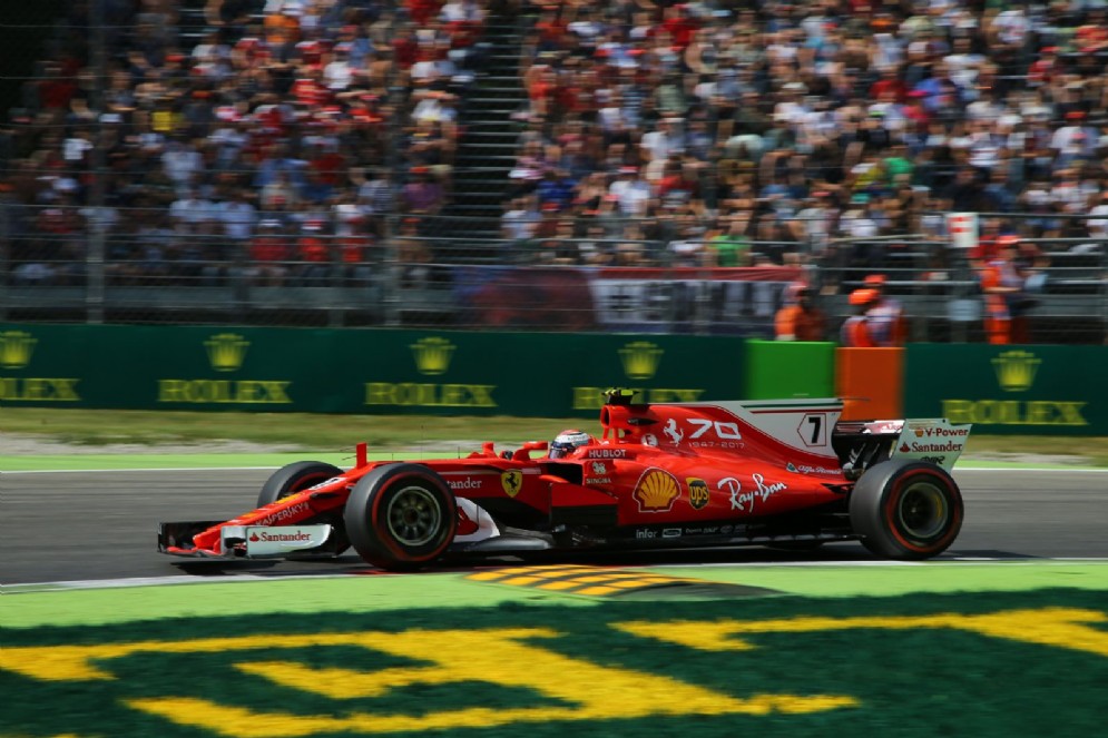 Kimi Raikkonen in pista al venerdì del GP d'Italia