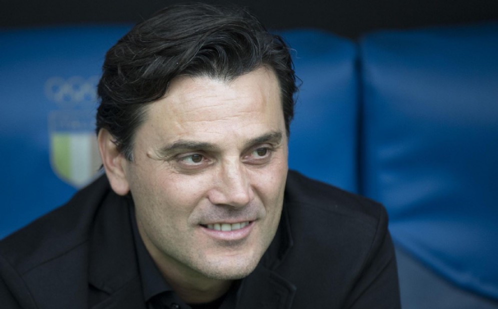Montella ancora sorridente prima della disfatta contro la Lazio