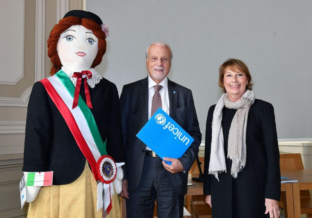 Chiara Appendino inaugura il Baby Pit Stop
