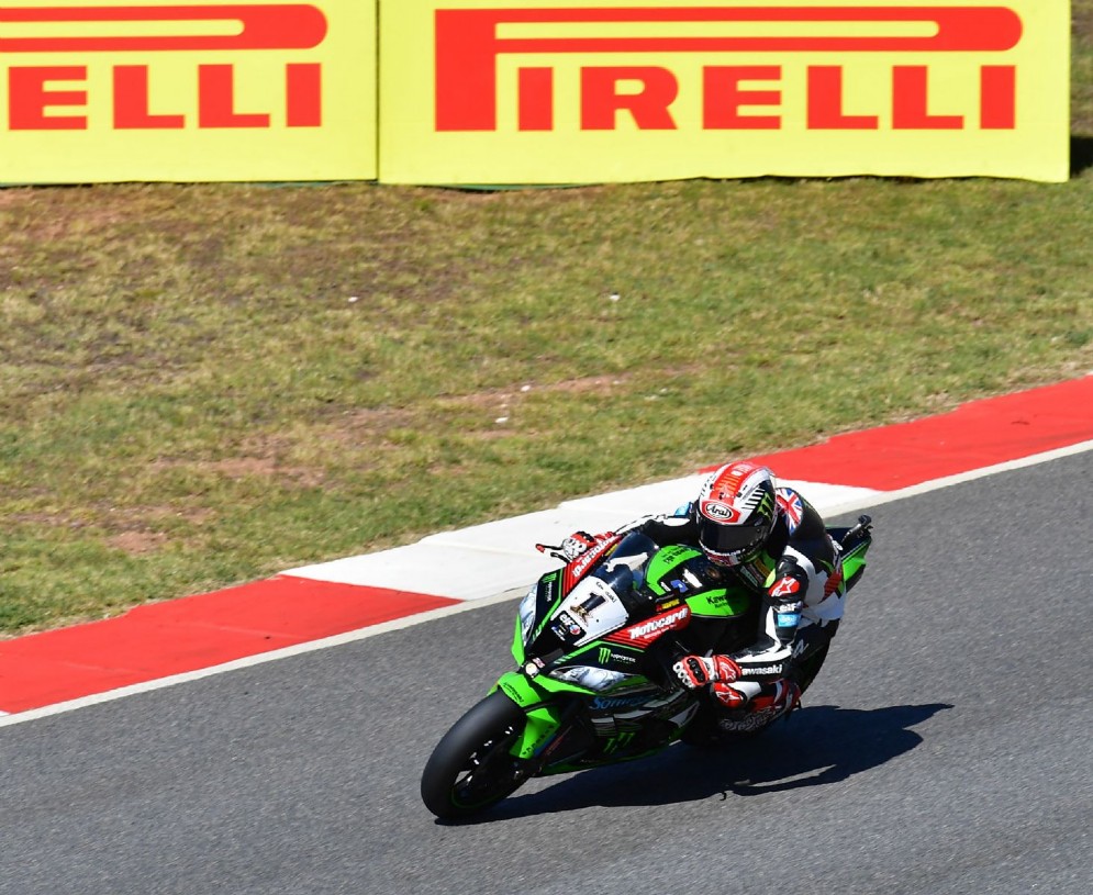 Rea in azione in sella alla sua Kawasaki