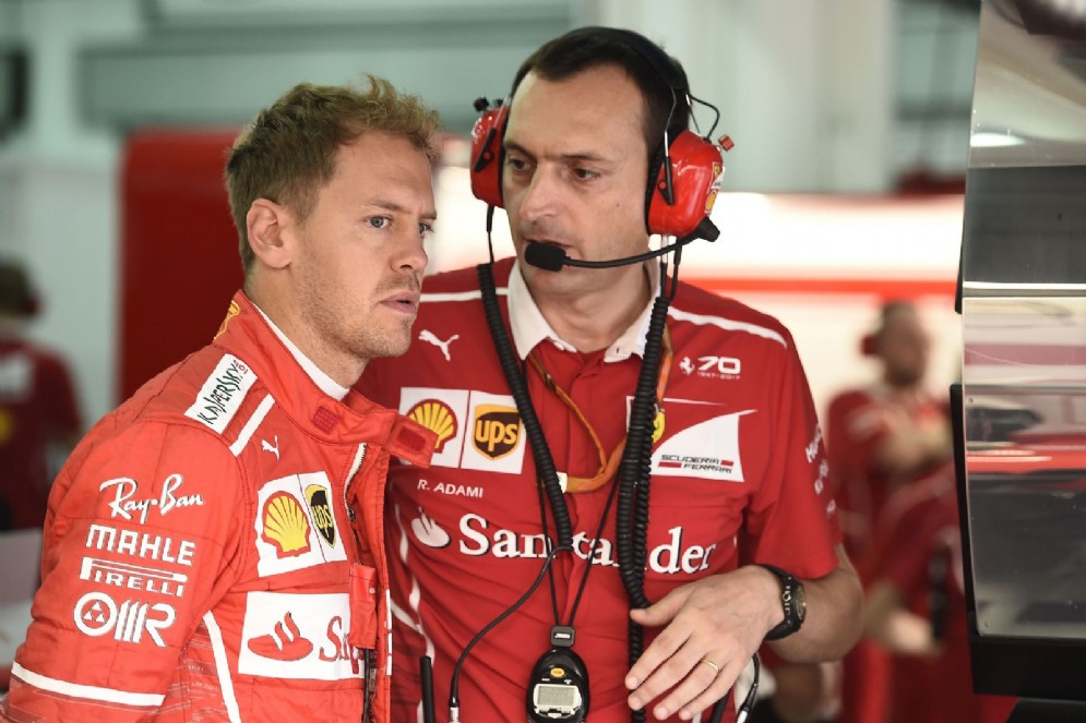 Vettel con il suo ingegnere Riccardo Adami