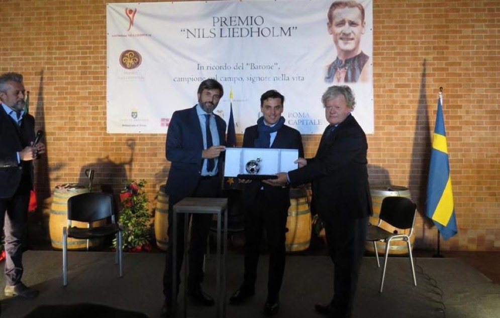 Montella riceve il prestigioso Premio Liedholm