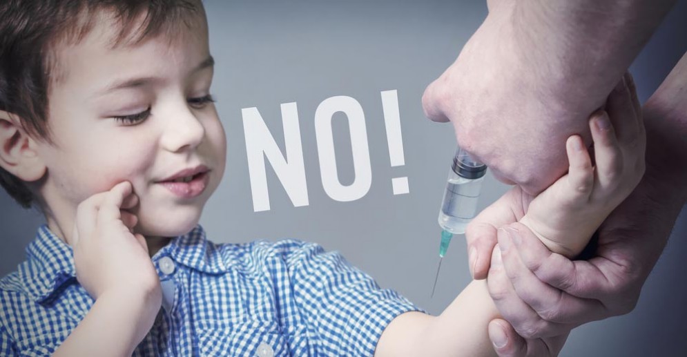 Una mamma no vax rischia il carcere