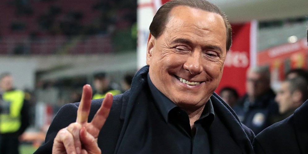L'ex presidente del Milan Silvio Berlusconi