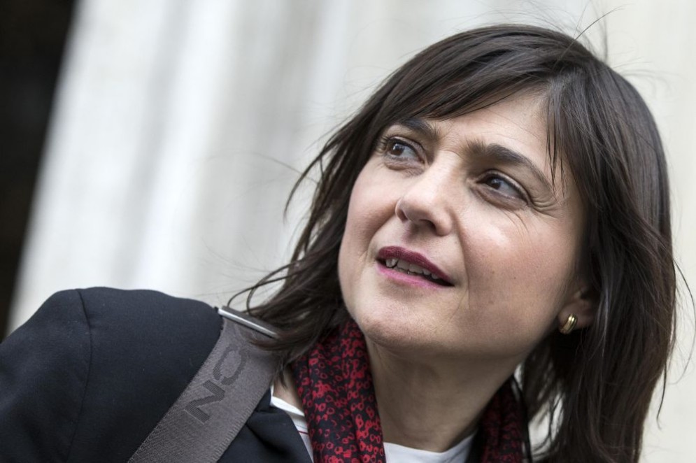 La presidente della regione Friuli Venezia Giulia cerca di ridimensionare la vittoria del referendum sull'autonomia.