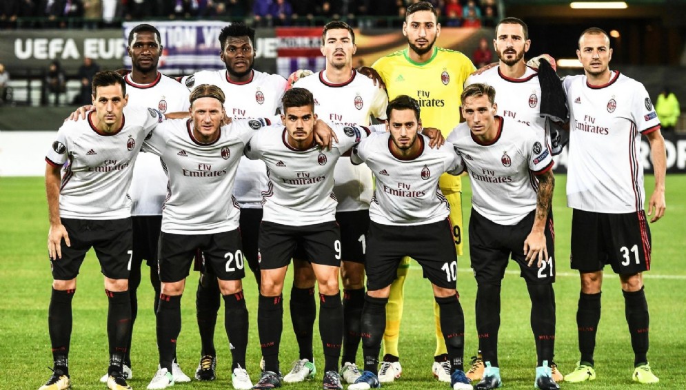 Una recente formazione del Milan