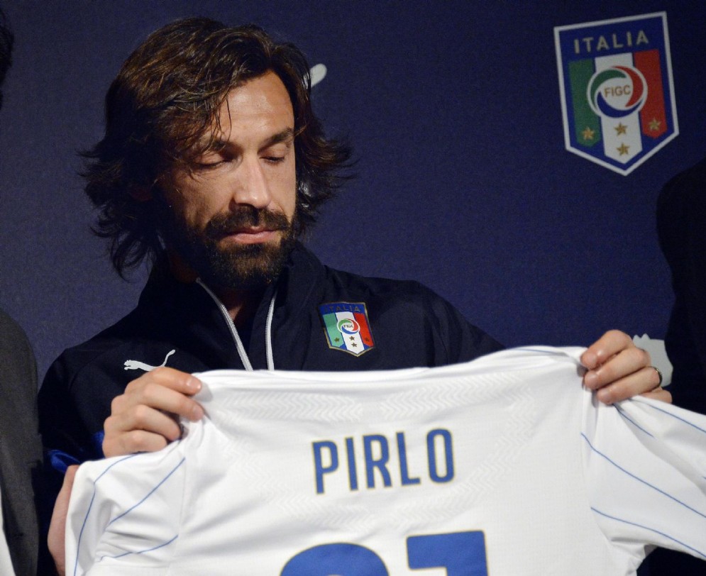 Andrea Pirlo ha appena annunciato il suo addio al calcio giocato