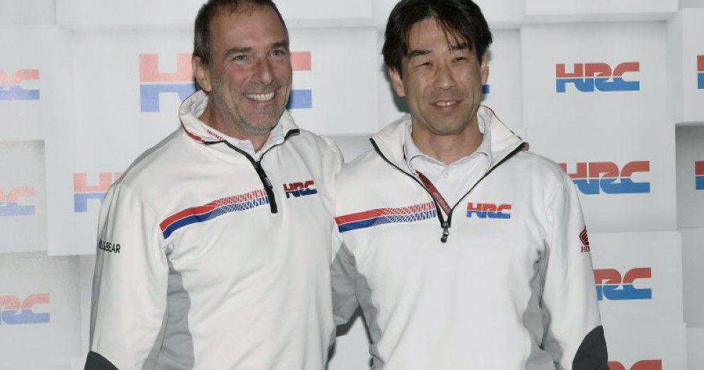 Livio Suppo con il direttore di Hrc, Tetsuhiro Kuwata