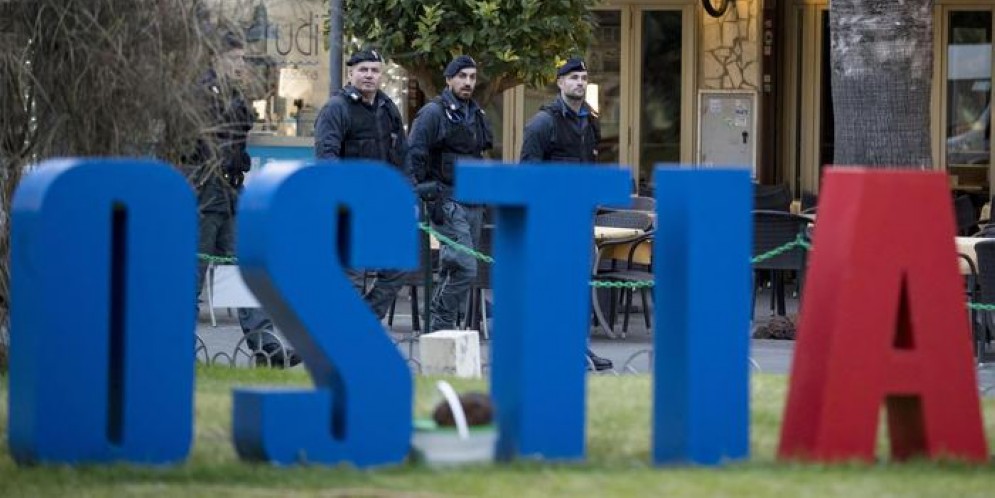 Controlli di sicurezza a Ostia