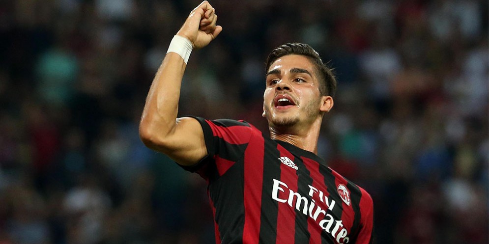 Il centravanti del Milan Andr Silva