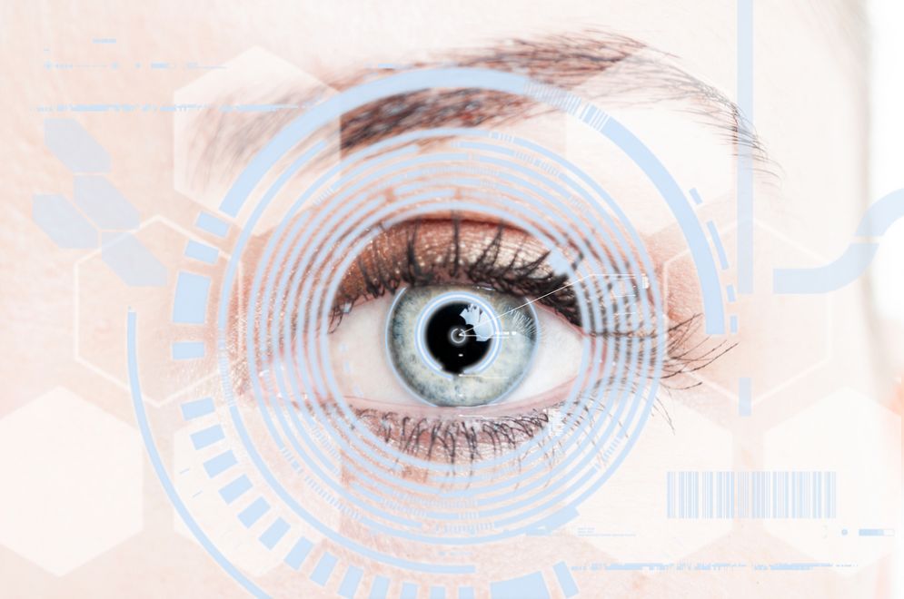 Installato la prima retina artificiale