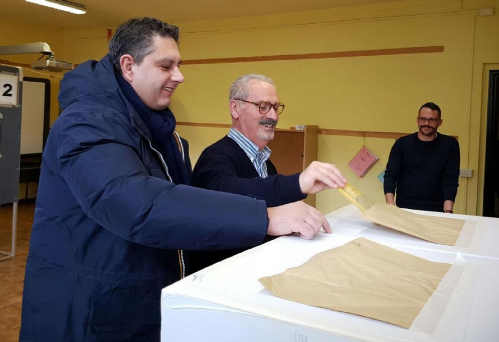Voto di Giovanni Toti