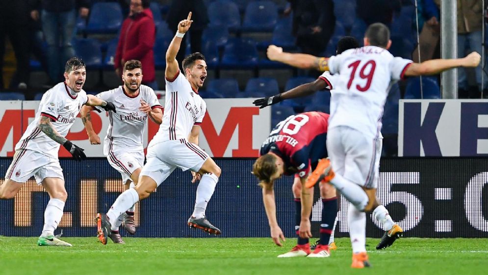 La gioia dei rossoneri dopo il gol di Andrè Silva