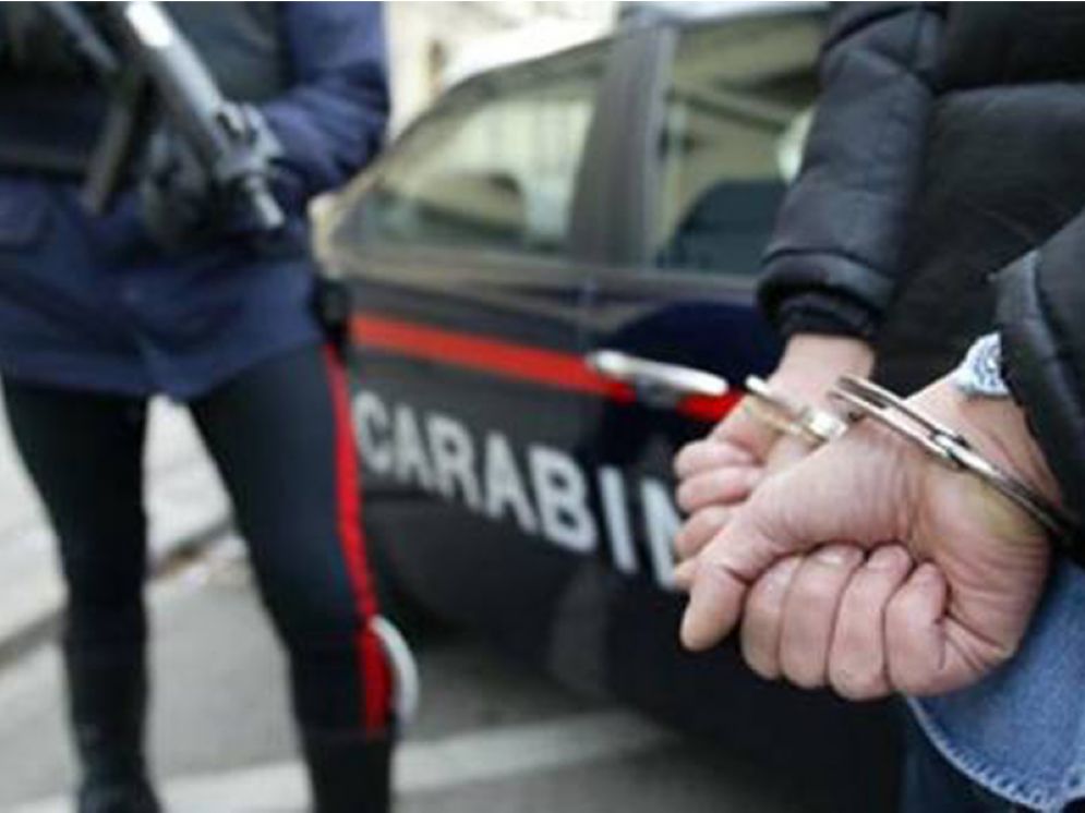 Stoppiana, carabinieri arrestano un 24enne per furto e resistenza a pubblico ufficiale