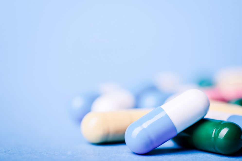 I farmaci comuni danneggiano il microbiota