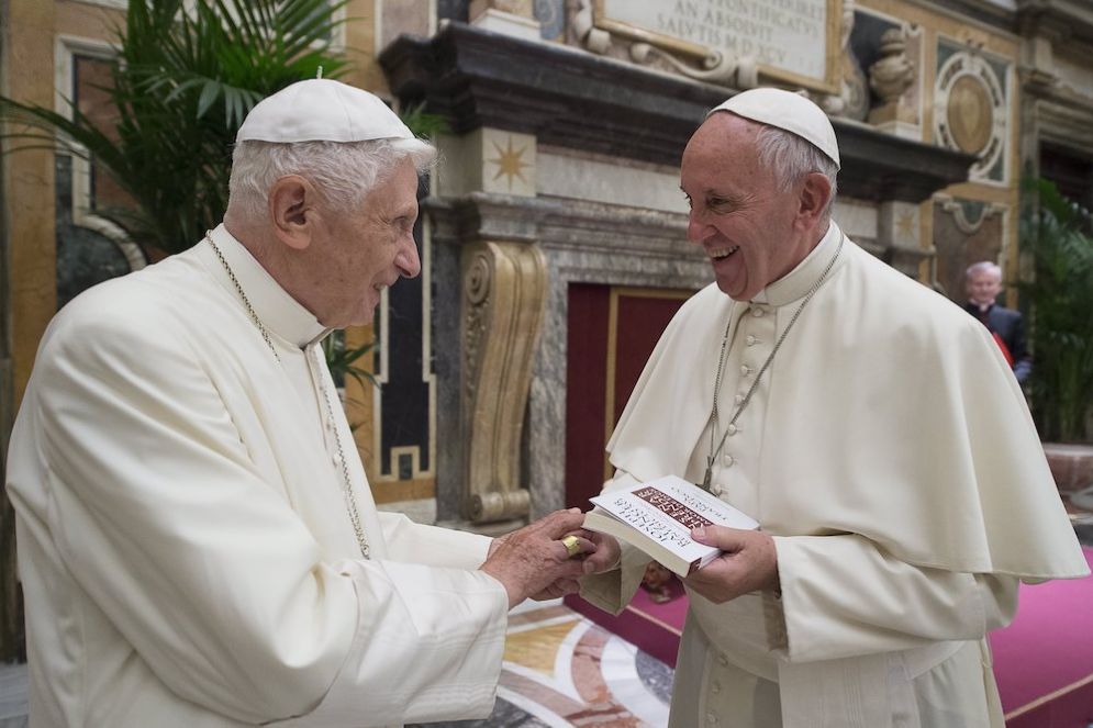 Papa Francesco e il papa emerito Benedetto XVI